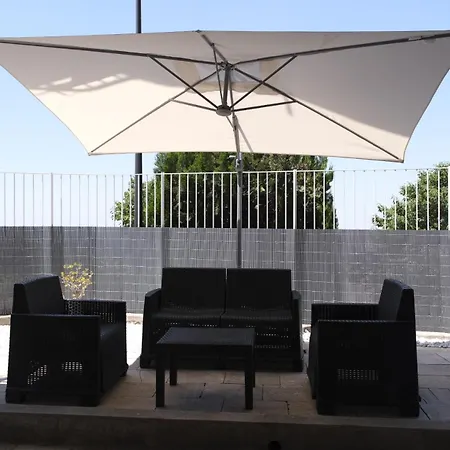 La Maison De *