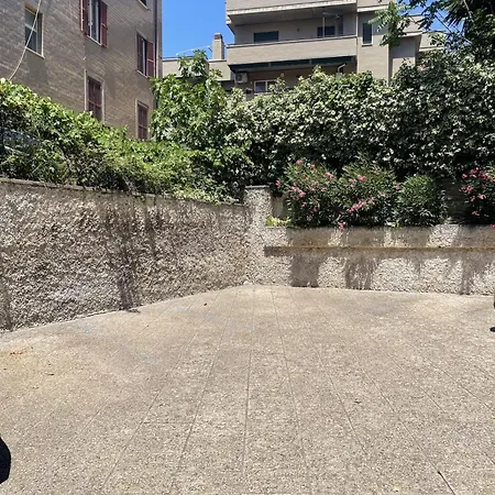 La Maison De Apartment *
